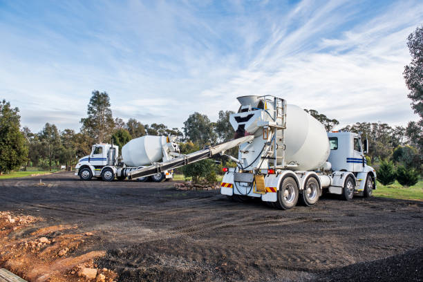 Best Concrete Flooring Contractor  in Lake Ronkonkoma, NY